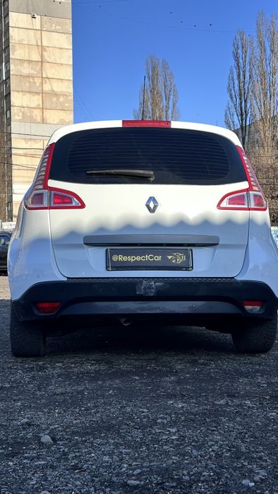 Renault Scenic 2011