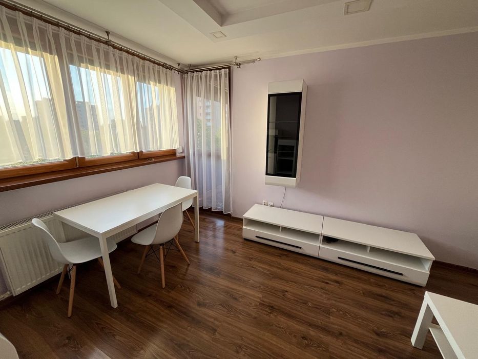 Tychy Wyszyńskiego | 2 pokoje + balkon | 1700 zł | Bez pośrednika