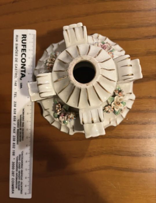 Castiçal em porcelana com flore Artibus