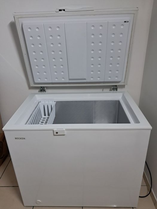Arca congeladora Becken