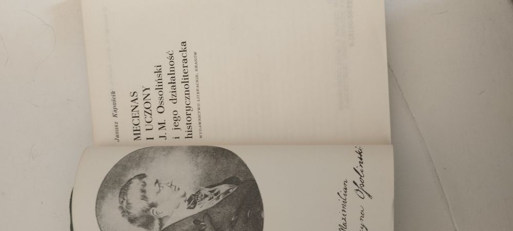 Mecenas i uczony J. M. Ossoliński, Janusz Kapuścik