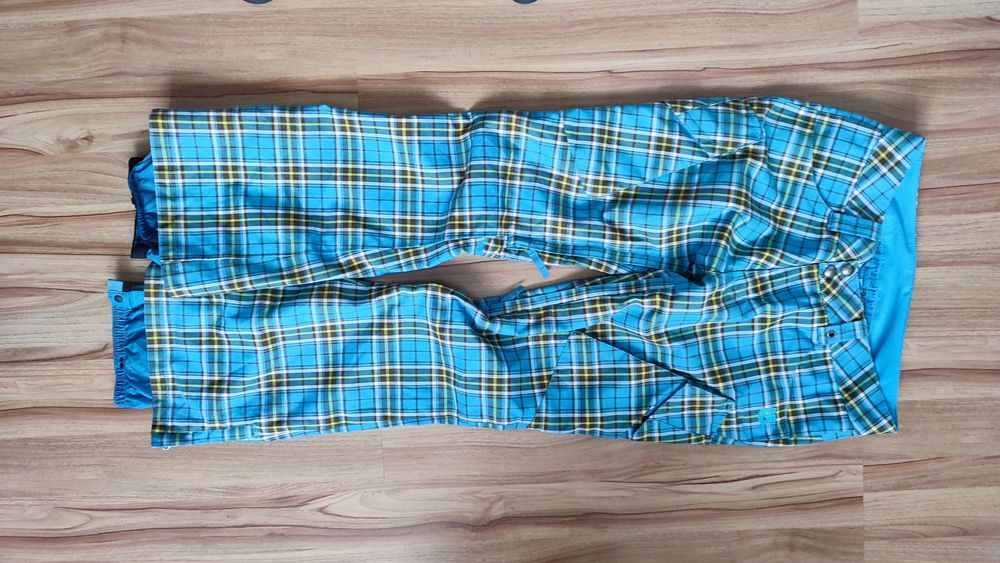 Spodnie snowboardowe Burton, krój slim fit, stretch 360