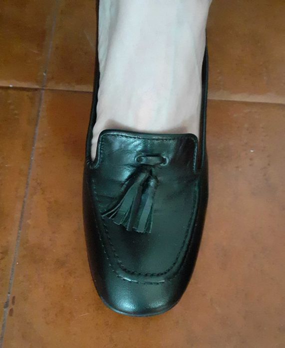 Sapatos pele pretos clássicos Tapadas 37