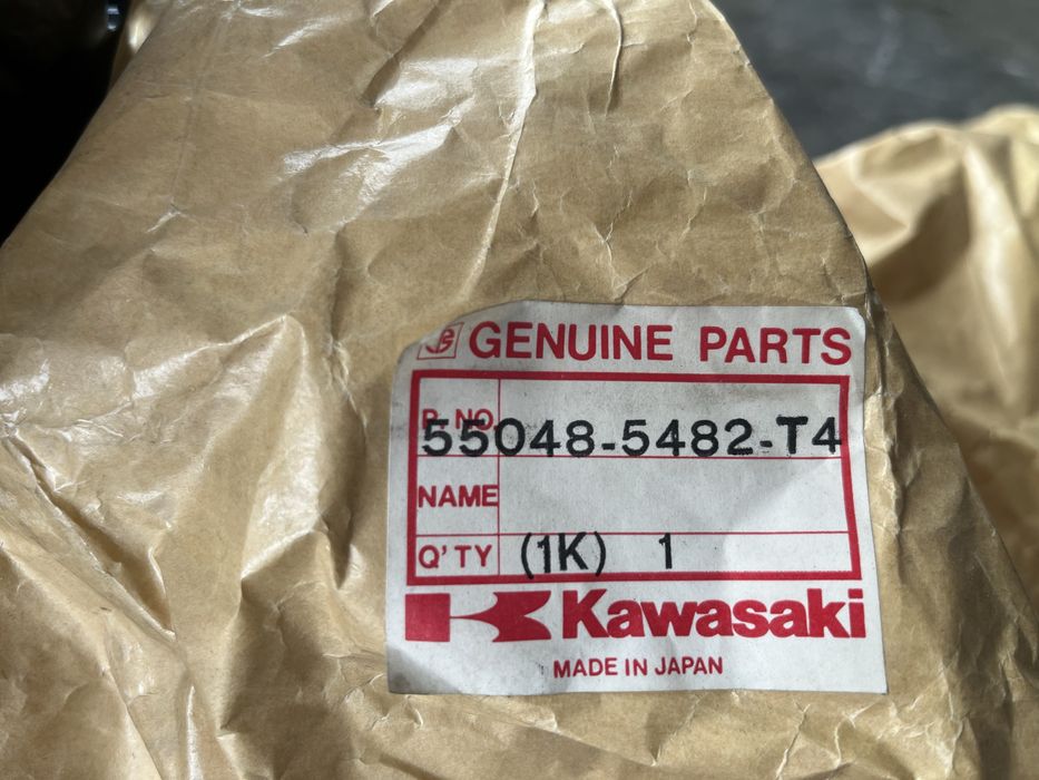 Carenagem Kawasaki zzr600