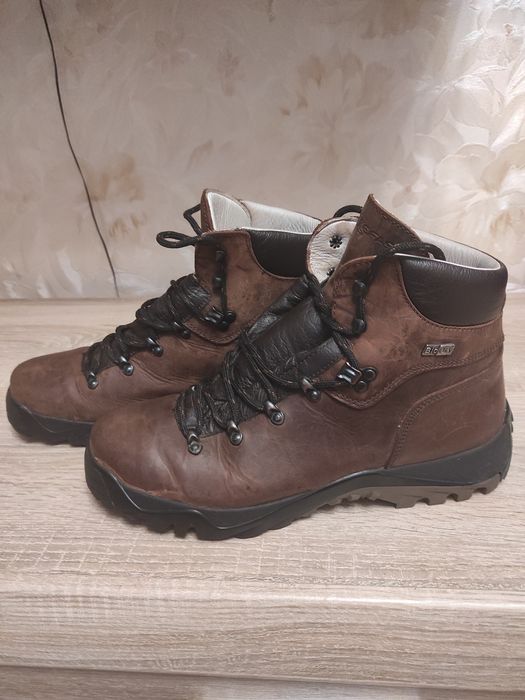 Ботинки зимние кожаные классные