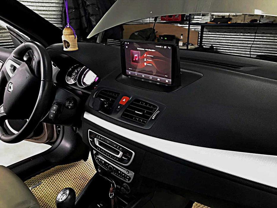 Магнитола андроїд для Renault Megane 3 9 дюймів, CarPlay