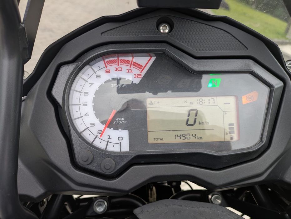 Trk 502x em bom estado, vendo por nao usar