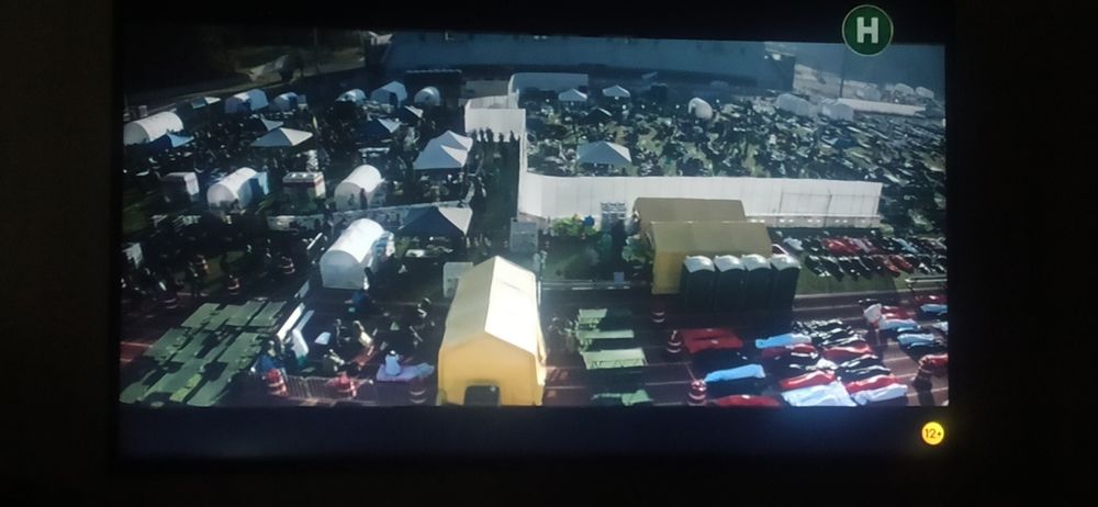 Телевизор  UE43NU7100UXUA