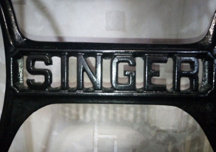 Продам швейную машину Зингер