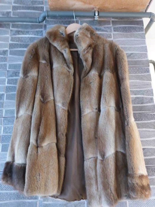 Розкішнна шуба  із натуральної норки