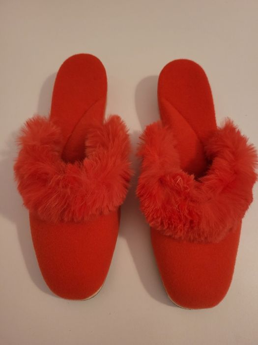 Kapcie   damskie  różowe