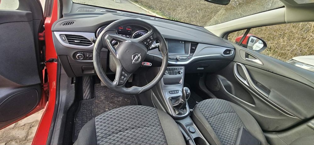 Opel astra benzyna manual!