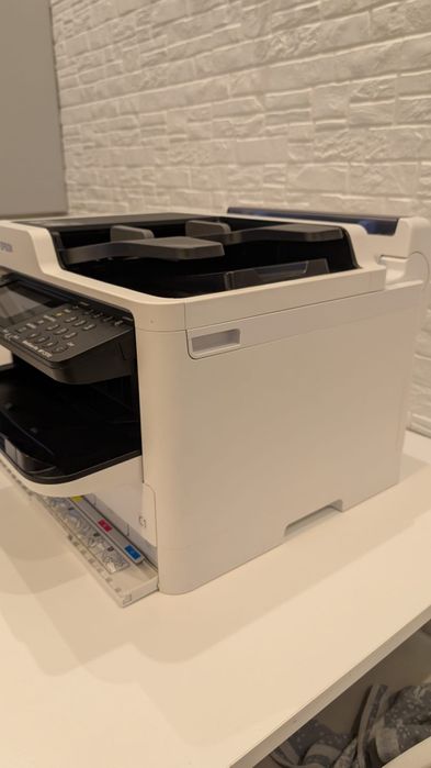 Drukarka kolorowa że skanerem Epson Model C642A