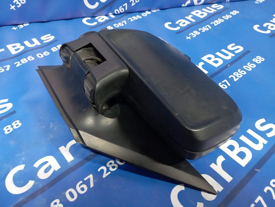 Дзеркало дверей бічне праве Sprinter W906 Зеркало боковое правое