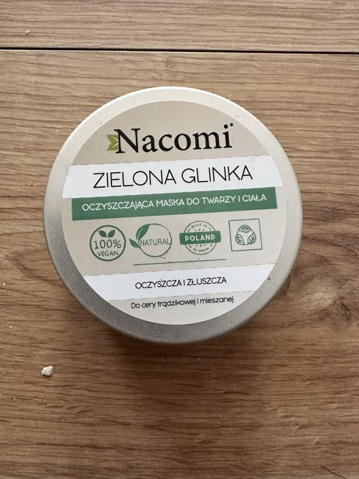 Super zielona maseczka do twarzy Nacomi