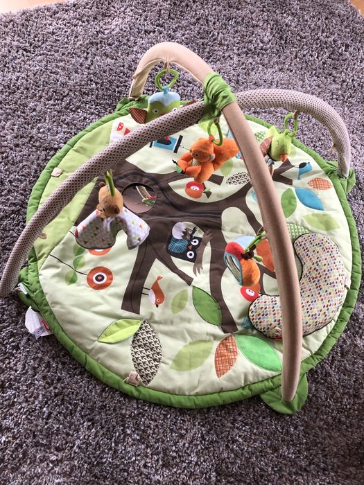 Mata edukacyjna Skip Hop