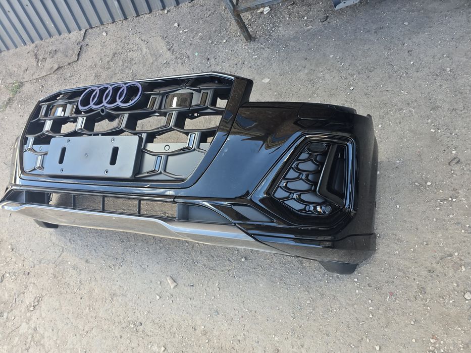 Бампер Audi Q7 24.26 рік.