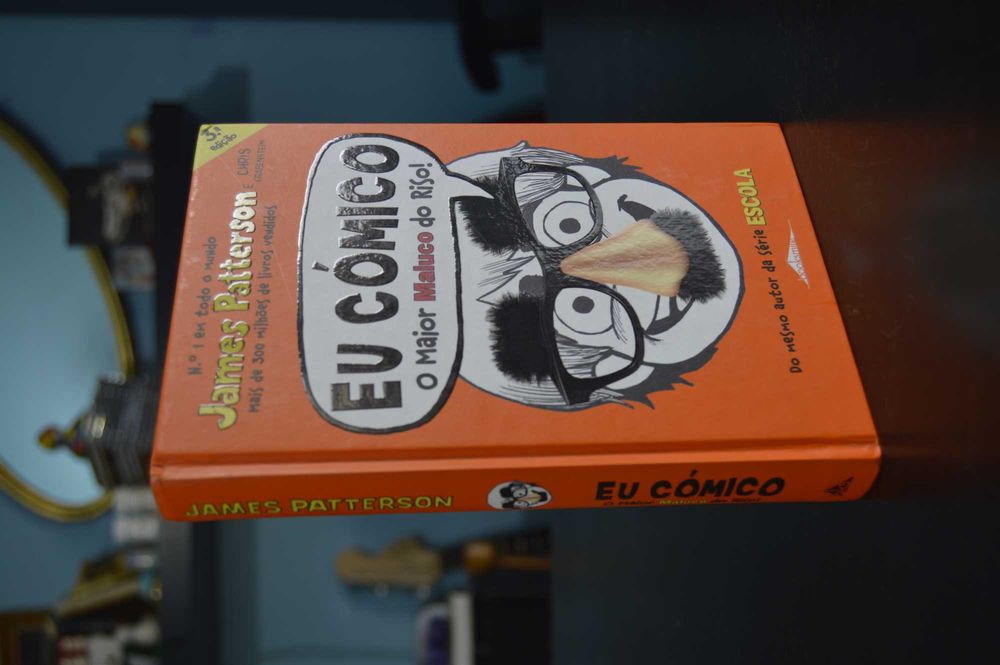 Livro "Eu Cómico o maior maluco do riso!" - James Patterson