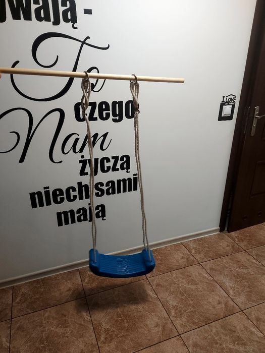 Sprzedam huśtawke plastik