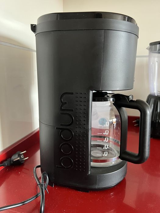 Cafeteira eletrica marca Bodum otimo estado pouco uso