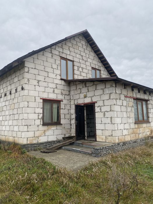 Терміново продам новий будинок в смт.Брусилів 70 км.,м.Киів