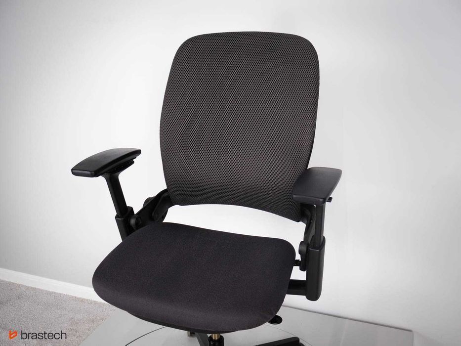 Fotel biurowy Steelcase Leap V2 Outlet DARMOWA DOSTAWA
