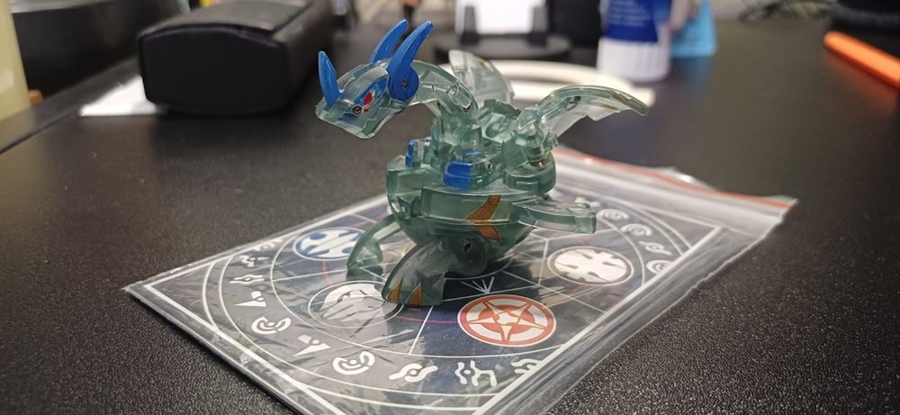 Продам нео драго бакуган в хаосі