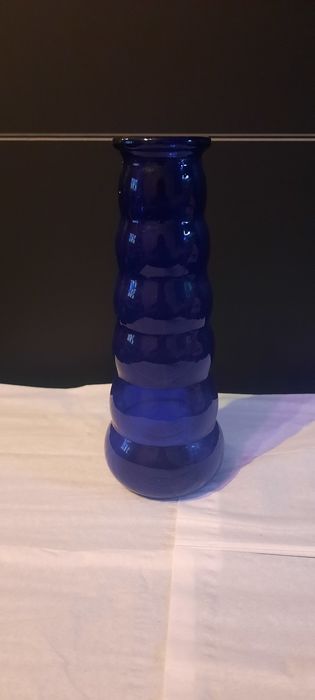 Wazon Balwanek.  Piękny kolor.