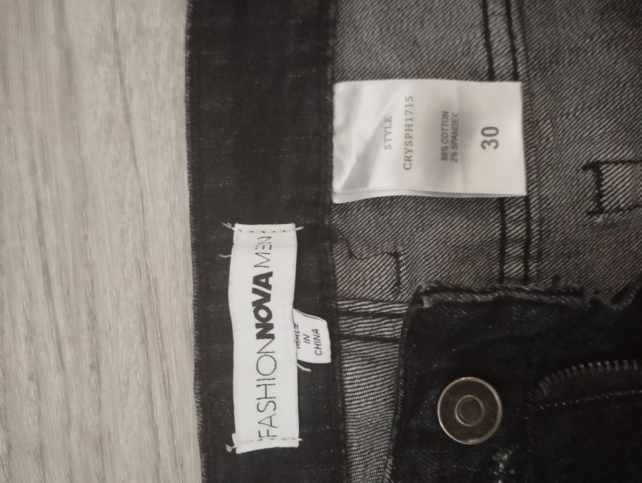 Продам сучасні джинси