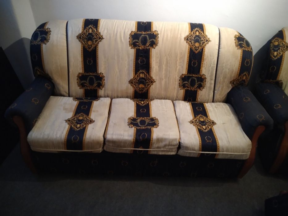 Conjunto de sofás Viseu • OLX Portugal