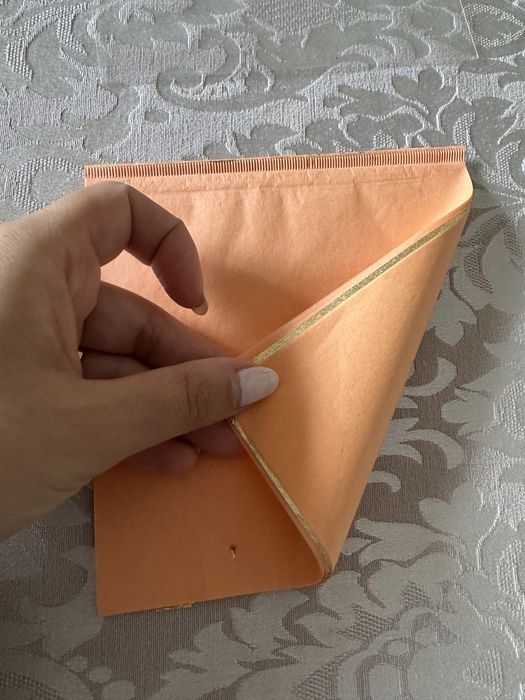 Folhas de imitação de ouro