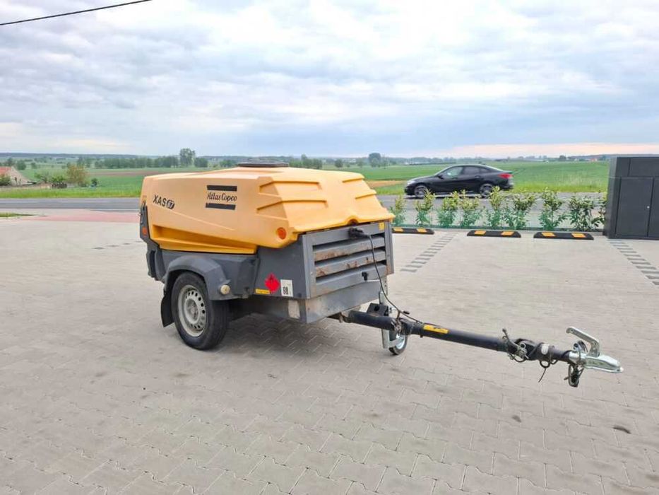 Atlas Copco XAS 67 – 2013r. – 1400 mth – po serwisie – zarejestrowana