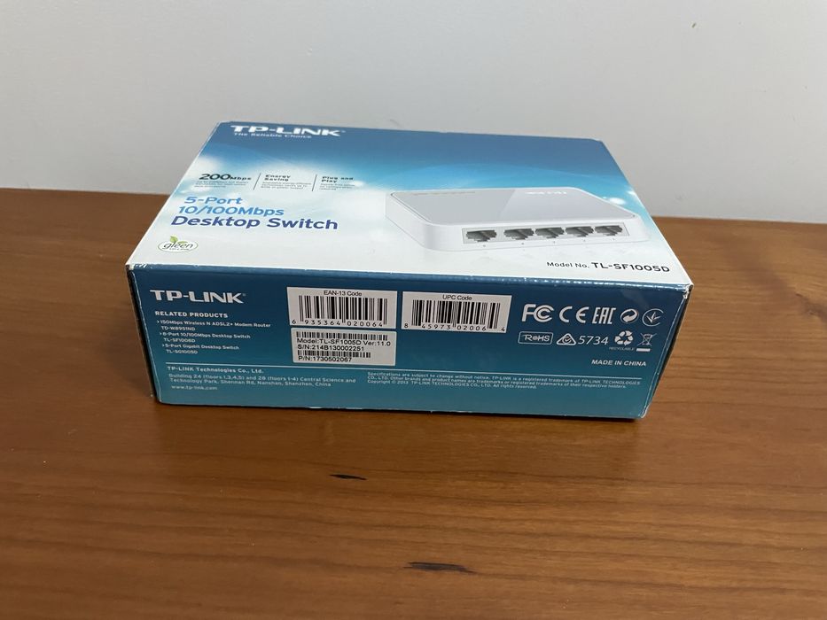 Switch TP-LINK SF1005D//Camera Monitoramento TP-LINK Cloud