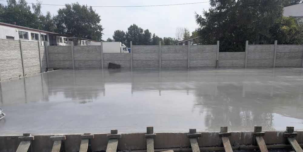 Posadzki przemysłowe betonowe