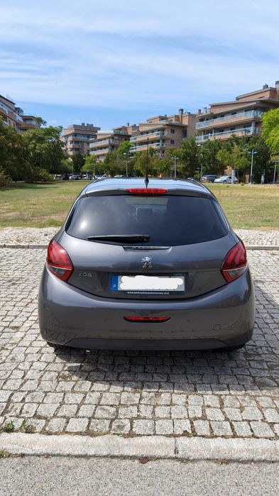 Peugeot 208 1.2 Puretech Style 82cv