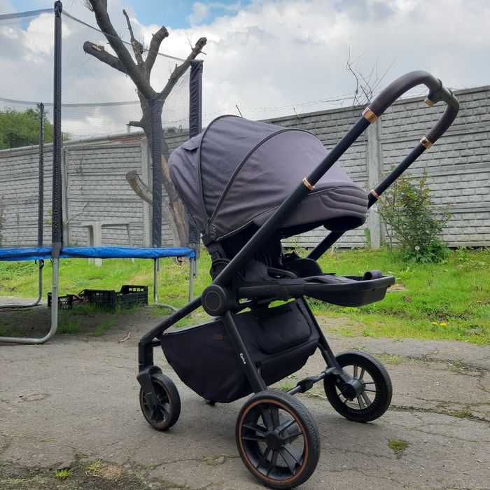 Дитяча каляска Carrello