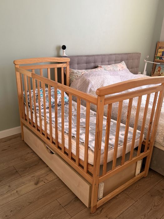 Ліжечко дитяче 120х60 з маятником