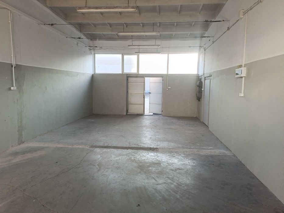 Magazyn 75 m2 do wynajecia