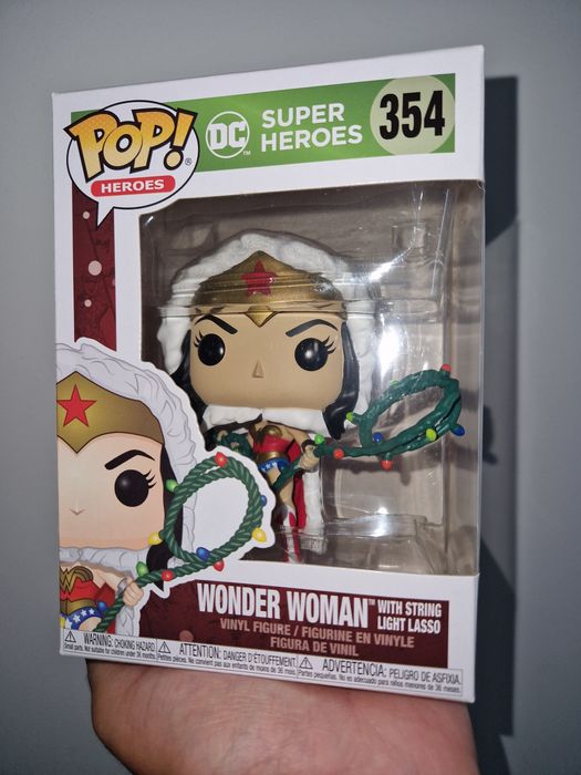 Funko Heroes Wonder Woman with String Light Lasso