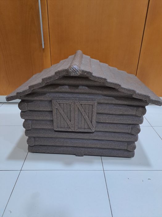 Casa de plástico para animais