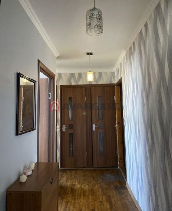 Продаж 3-кімнатної квартири в центрі Вишневого!