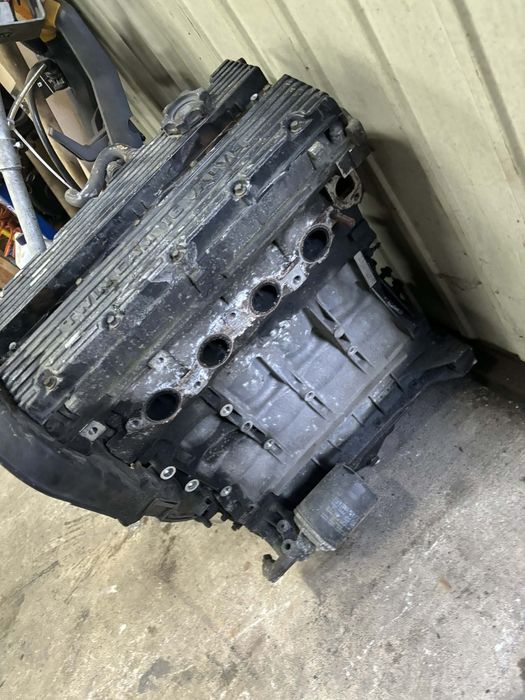 Silnik, słupek rover 1.6 16v polonez