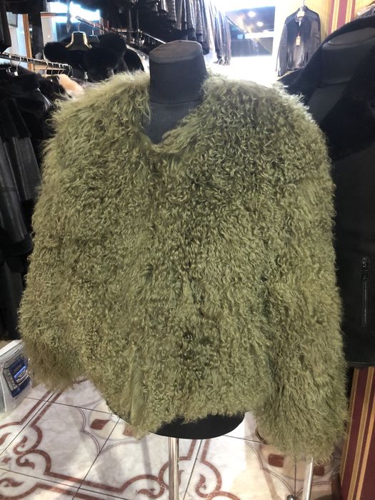 Шуби Лама та Песець натуральні,див.всі фото