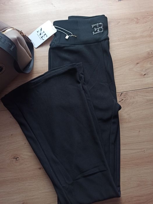 Spodnie damskie legginsy dzwony prążek święta sylwester