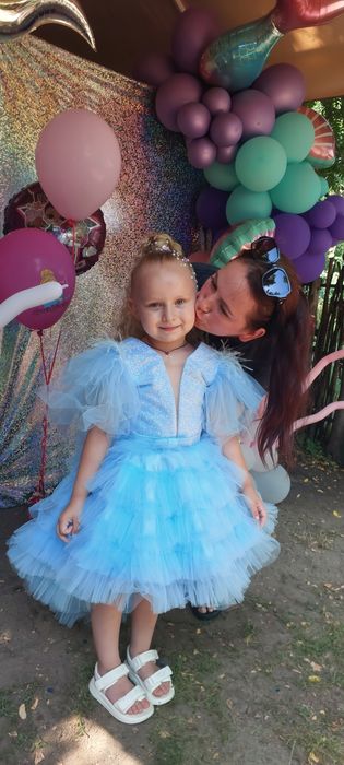 Продам дуже гарну сукню