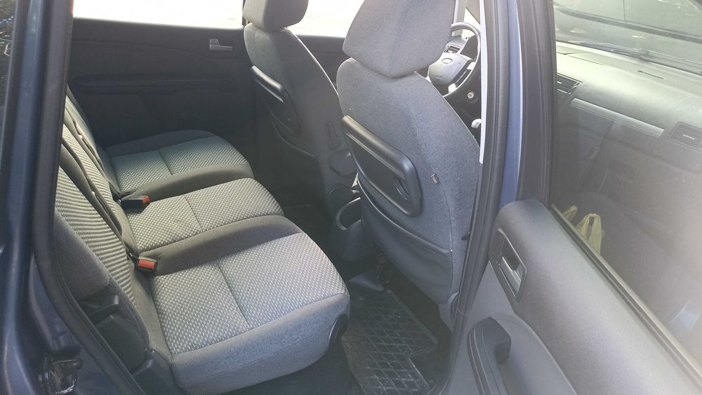 Продам Ford C-Max 1.8