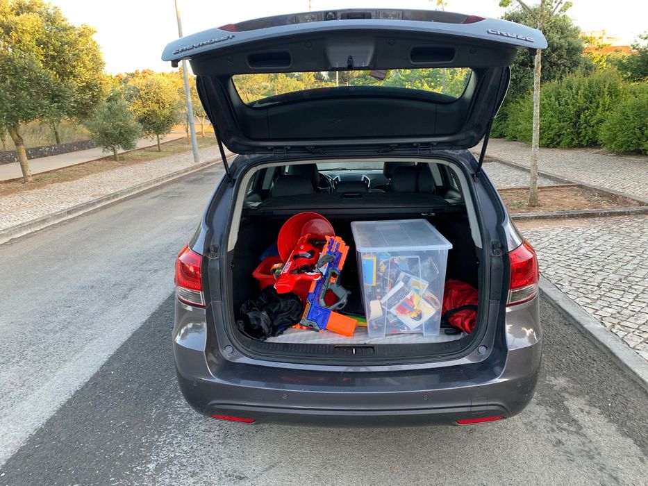 Chevrolet Cruze carrinha SW LTZ 130cvs