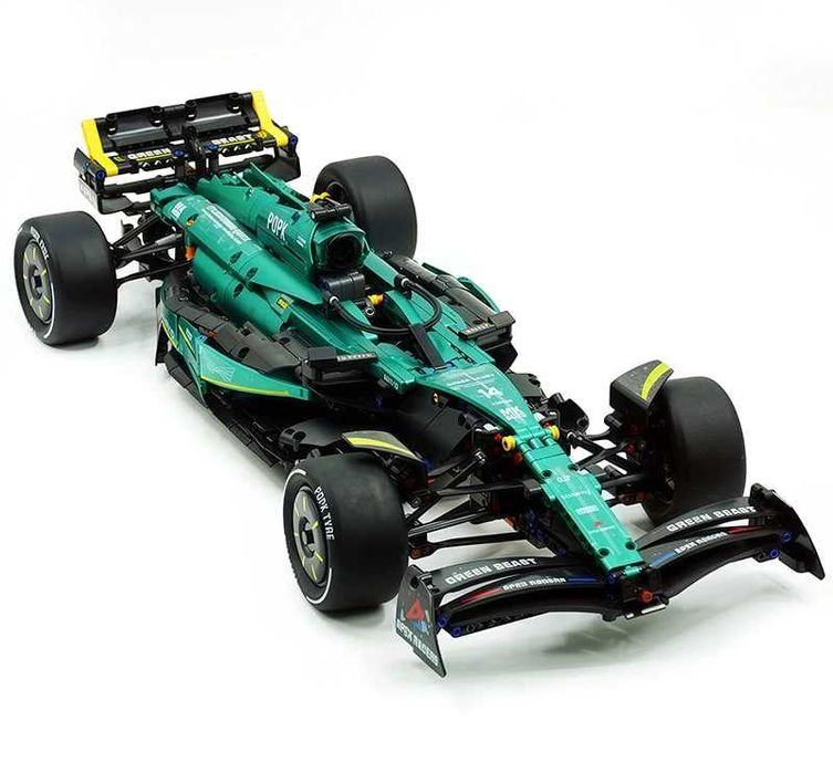 F1 Aston Martin Aramco AMR24 з коробкою, 65 см, 1912 дет