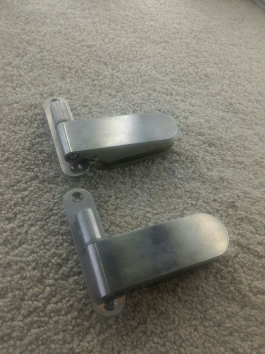 Комплект петель с пластиной для стеклянных дверей