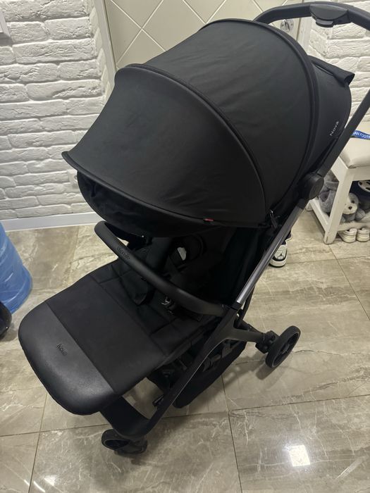 На запчастини коляска Carello Nova